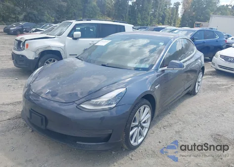 2018 Tesla Model 3 Long Range/Performance из США, поврежденный, VIN 5YJ3E1EB7JF086795